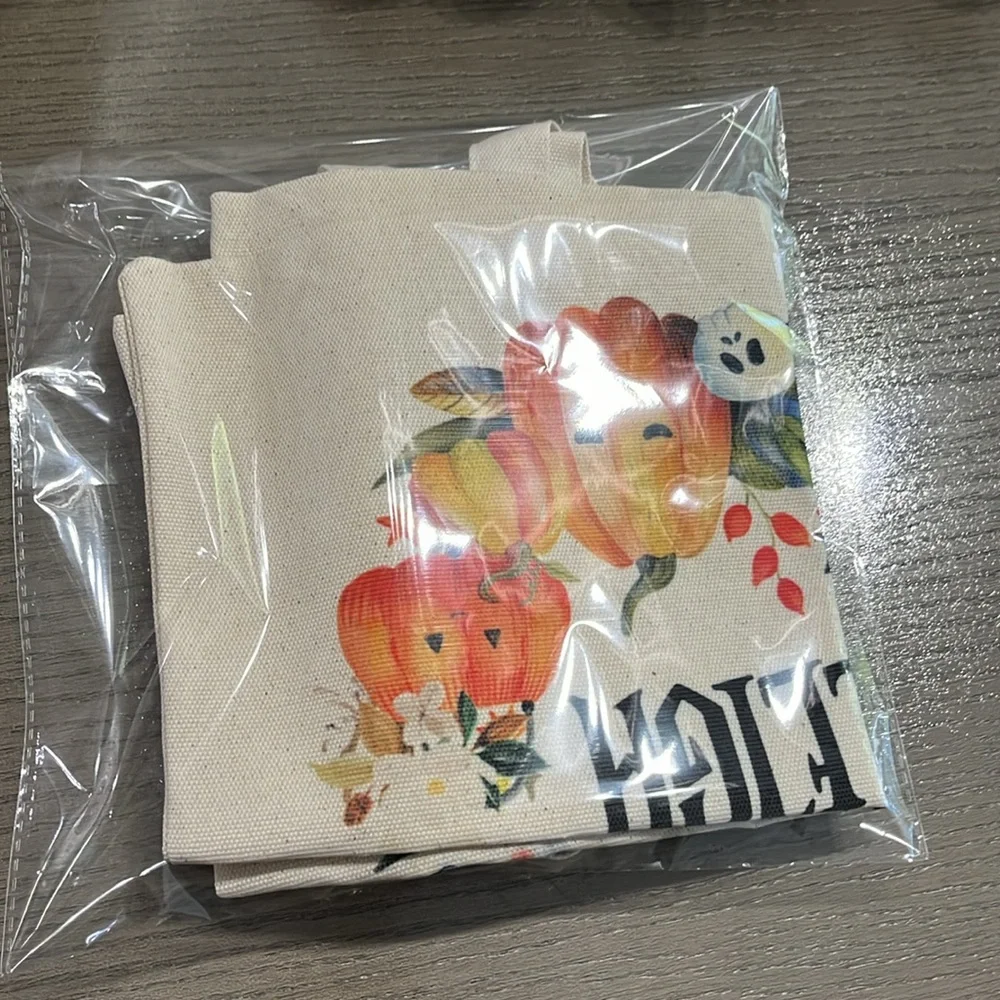 Personalized (KYNLEIGH) Halloween bag New free w/ purchase